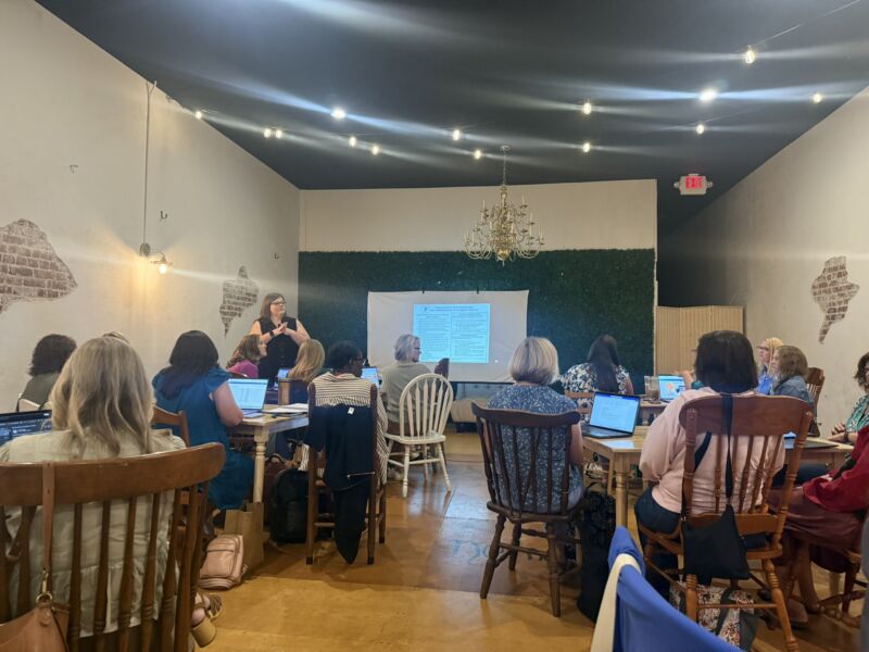 Image for the Tweet beginning: A great morning at Storybook