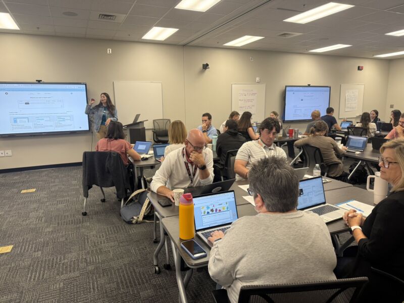 Image for the Tweet beginning: Yay for 6-12 Brisk Teaching